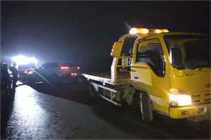 阿克塞24小时车辆搭电联系电话